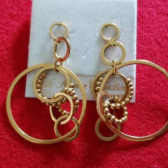 $5/$25   "Beau Jangles"   earrings. - Picture 1 of 3